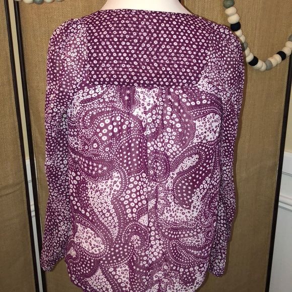 Gap Semi Sheer Blouse Size XXS - Picture 4 of 4